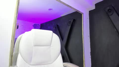 Darling online show from 28, 2, 2025