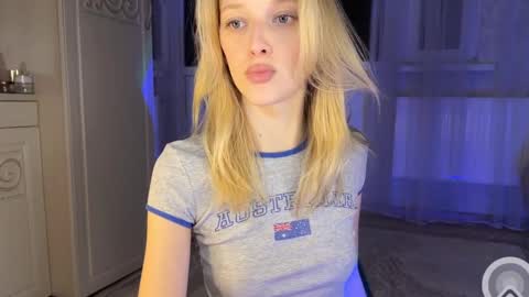 Snapshot of darlingdarinka chatting on 27, 2, 2025 D online show from 27, 2, 2025