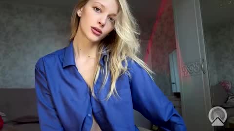 Snapshot of darlingdarinka chatting on 16, 9, 2025 D online show from 16, 9, 2025