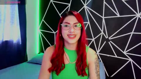 Darlyhooper online show from 24, 9, 2025