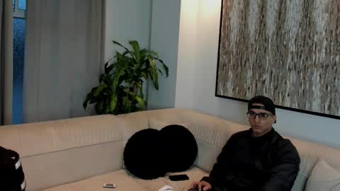 Dash online show from 12, 2, 2026