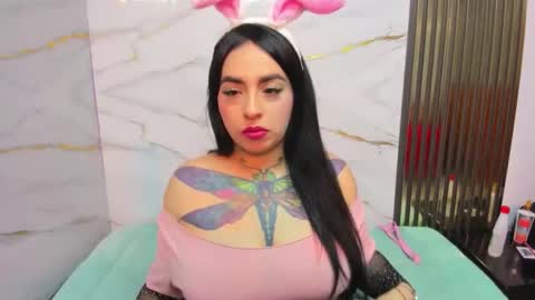 Snapshot of dashamiller_ chatting on 27, 11, 2025 dashamiller_ online show from 27, 11, 2025