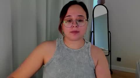 dashaprivet online show from 5, 12, 2025