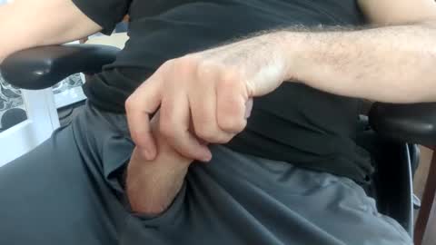 Snapshot of databass chatting on 14, 11, 2025 databass online show from 14, 11, 2025