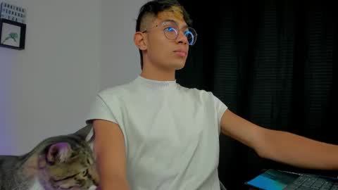 Snapshot of dav_nagel chatting on 1, 10, 2025 angel online show from 1, 10, 2025