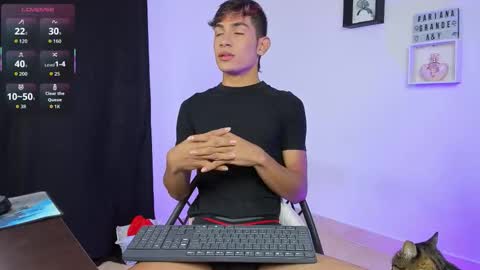 Snapshot of dav_nagel chatting on 17, 11, 2025 angel online show from 17, 11, 2025