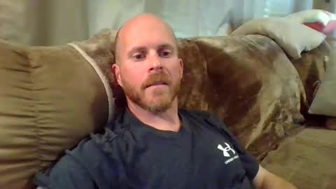 Snapshot of dave8404 chatting on 30, 4, 2026 Dave online show from 30, 4, 2026