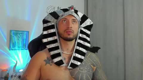 DAVE MAX online show from 31, 10, 2025