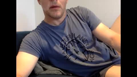 Snapshot of daveb709709709 chatting on 21, 9, 2025 daveb709709709 online show from 21, 9, 2025