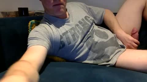 Snapshot of daveb709709709 chatting on 2, 12, 2025 daveb709709709 online show from 2, 12, 2025