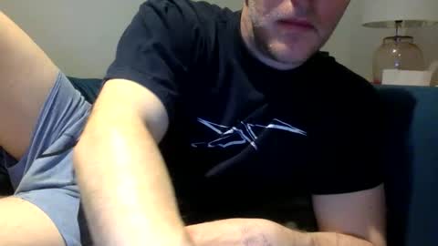 Snapshot of daveb709709709 chatting on 18, 12, 2025 daveb709709709 online show from 18, 12, 2025