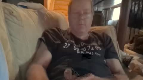 Snapshot of davecock50 chatting on 29, 11, 2025 davecock50 online show from 29, 11, 2025