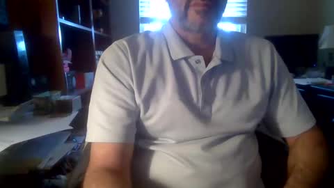 Snapshot of davethebooky chatting on 21, 12, 2024 Dave online show from 21, 12, 2024