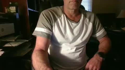 Snapshot of davethebooky chatting on 19, 2, 2026 Dave online show from 19, 2, 2026