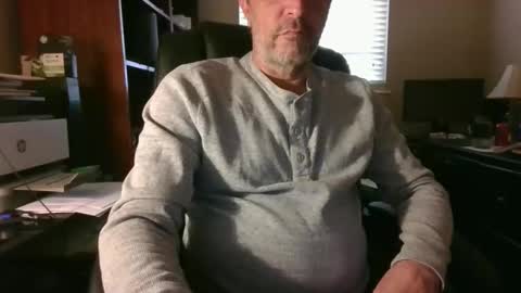 Snapshot of davethebooky chatting on 3, 3, 2026 Dave online show from 3, 3, 2026