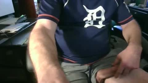 Snapshot of davethebooky chatting on 15, 4, 2026 Dave online show from 15, 4, 2026