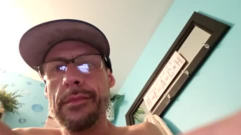 Snapshot of david1982yesyes chatting on 13, 6, 2026 david1982yesyes online show from 13, 6, 2026