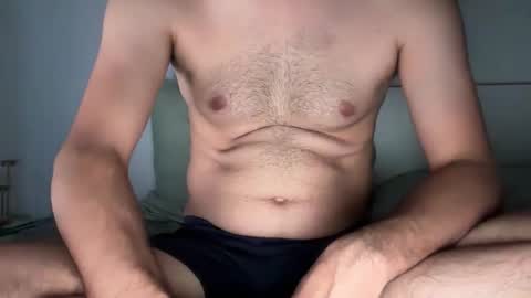 Skinny Big online show from 6, 11, 2025