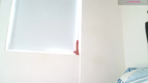Snapshot of david_hot44 chatting on 10, 6, 2026 david_hot44 online show from 10, 6, 2026