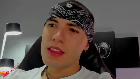 David Jons online show from 10, 12, 2024