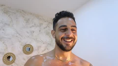Snapshot of david_oliveira chatting on 19, 12, 2024 JF oliveira online show from 19, 12, 2024