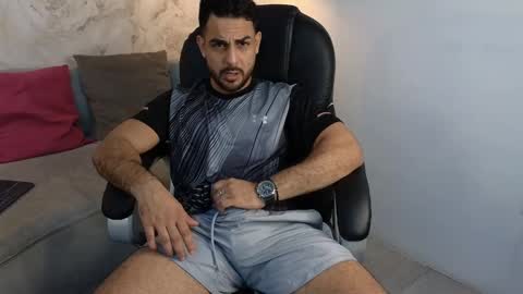 Snapshot of david_oliveira chatting on 7, 2, 2025 JF oliveira online show from 7, 2, 2025