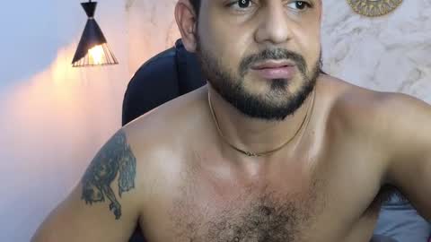 Snapshot of david_oliveira chatting on 23, 2, 2025 JF oliveira online show from 23, 2, 2025