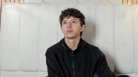 Snapshot of david_roy_ chatting on 23, 2, 2026 Roy online show from 23, 2, 2026