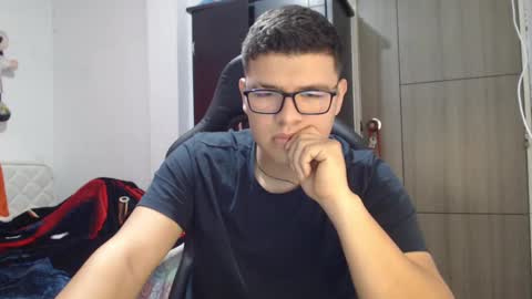 Snapshot of david_smit_ chatting on 7, 3, 2025 david smit online show from 7, 3, 2025