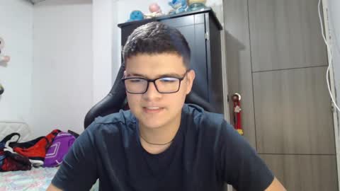 Snapshot of david_smit_ chatting on 7, 3, 2025 david smit online show from 7, 3, 2025