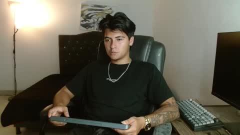 Snapshot of davidbless chatting on 7, 3, 2026 David Bless online show from 7, 3, 2026