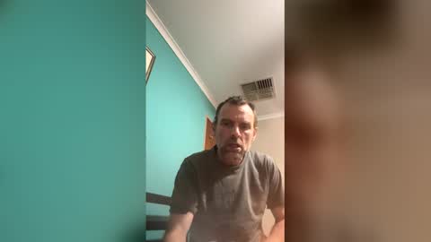 Snapshot of davidcam81outlook chatting on 11, 5, 2026 Myway online show from 11, 5, 2026