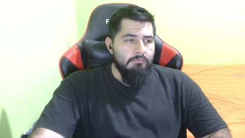 Snapshot of daviddelz chatting on 3, 2, 2025 David online show from 3, 2, 2025