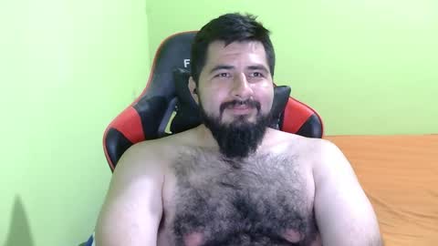 Snapshot of daviddelz chatting on 14, 2, 2025 David online show from 14, 2, 2025