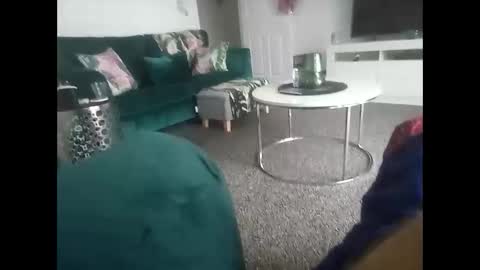 Snapshot of davidf75 chatting on 3, 10, 2025 davidf75 online show from 3, 10, 2025