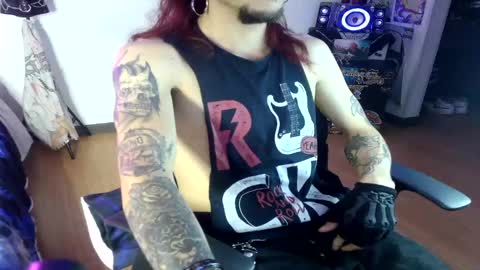 Snapshot of davidroses420 chatting on 3, 12, 2024 online show from 3, 12, 2024