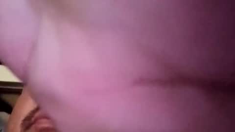 Snapshot of davidzhere222800 chatting on 19, 12, 2025 davidzhere222800 online show from 19, 12, 2025