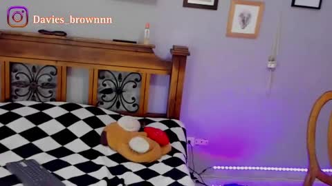 Davies brown    schedule 12pm to 5pm col time online show from 3, 3, 2025