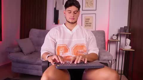 Davies brown    schedule 12pm to 5pm col time online show from 21, 9, 2025