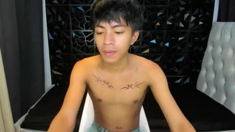 Snapshot of davincihugecock chatting on 27, 3, 2026 daniel online show from 27, 3, 2026