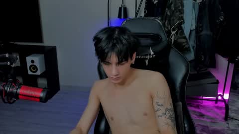 Snapshot of davisross chatting on 10, 2, 2025 davis online show from 10, 2, 2025