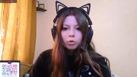 Snapshot of dawndollins chatting on 18, 9, 2025 Alice online show from 18, 9, 2025