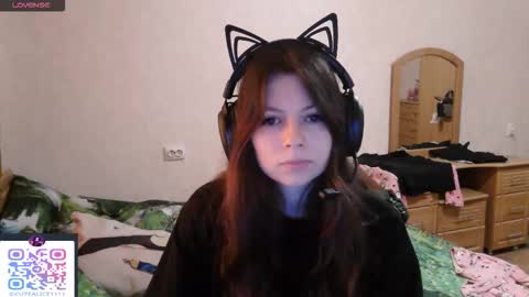 Snapshot of dawndollins chatting on 24, 9, 2025 Alice online show from 24, 9, 2025