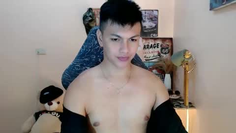 JC LOVER BOY online show from 28, 1, 2025