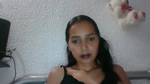 dayana_cruz online show from 11, 4, 2026