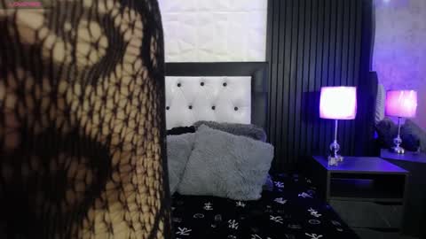 Dayana online show from 10, 1, 2025