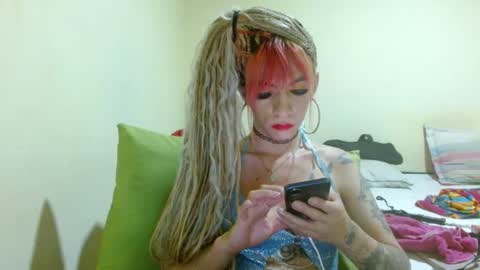 Snapshot of dayanna_01_ chatting on 23, 1, 2025 dayanna_01_ online show from 23, 1, 2025