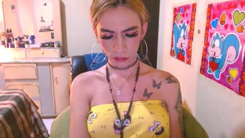 Snapshot of dayanna_01_ chatting on 4, 2, 2026 dayanna_01_ online show from 4, 2, 2026