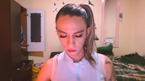 dayanna_01_ online show from 16, 5, 2026