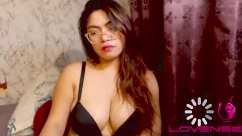 Snapshot of daze2love chatting on 25, 12, 2024 daze2love online show from 25, 12, 2024